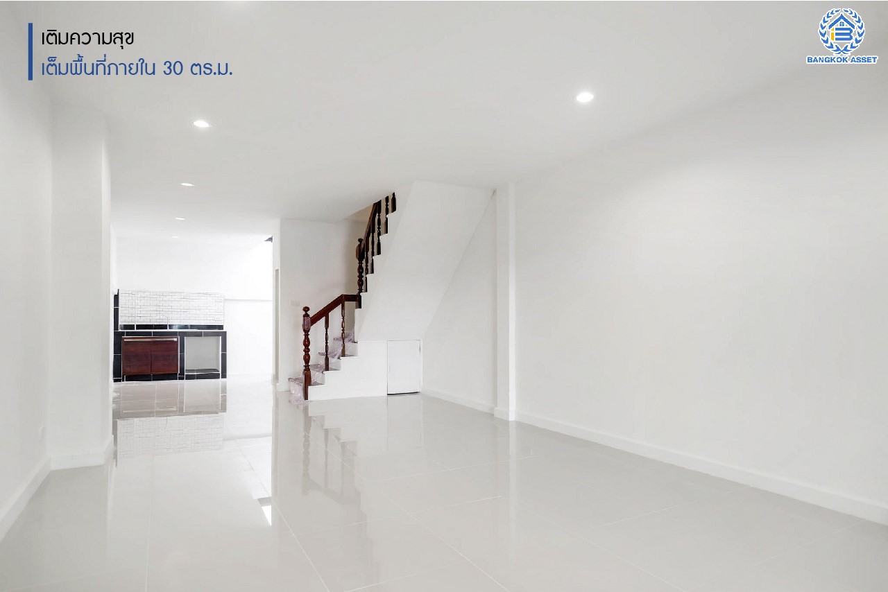 บ้านมือสองตกแต่งใหม่ ติด MRT "สถานีบางกระสอ" ม.นารีนคร รัตนาธิเบศร์ ตอบโจทย์ทุกการอยู่อาศัย ฟังก์ชั่น 2 ห้องนอนใหญ่ 2 ห้องน้ำ ต่อเติมครัวเคาน์เตอร์ และโรงจอดรถ บนทำเลดีที่สุด! ใกล้เซ็นทรัลรัตนาธิเบศร์ และจุดขึ้นทางด่วน "งามวงศ์วาน"